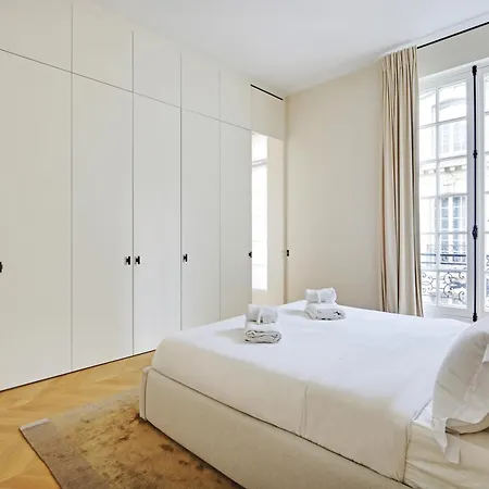 Apartment Aux Invalides