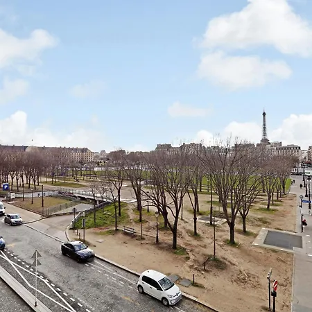 Apartment Aux Invalides *