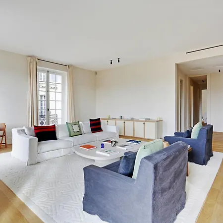 Apartment Aux Invalides *